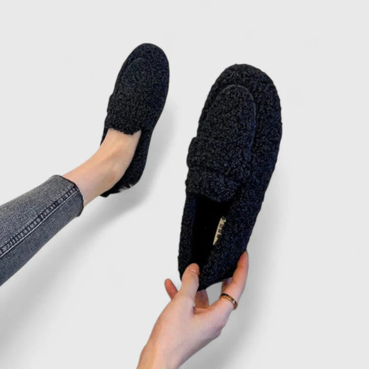 Velura | Chaussons chauds au design élégant