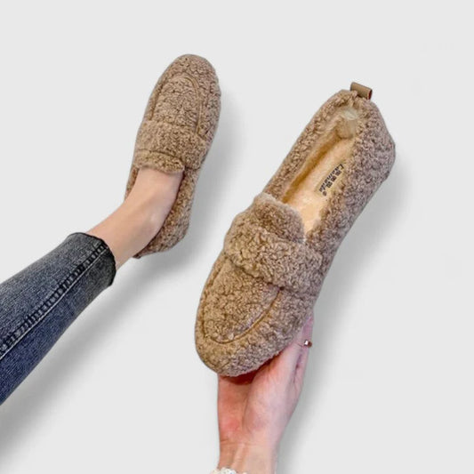 Velura | Chaussons chauds au design élégant
